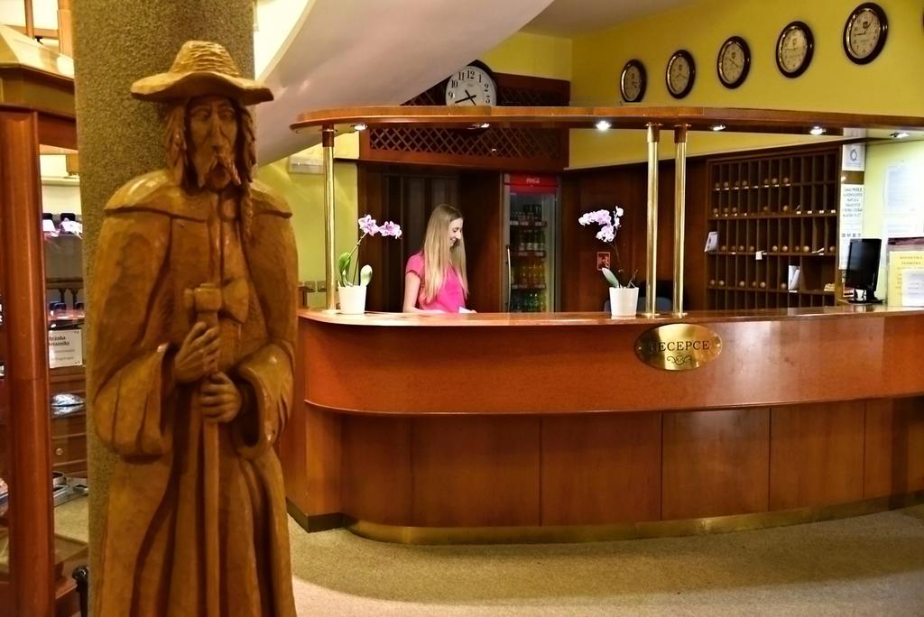 Hotel Prosper Celadna Luaran gambar