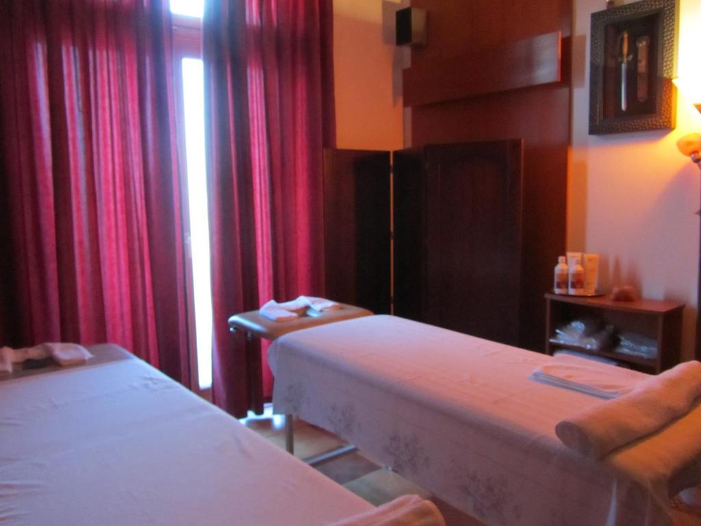 Hotel Prosper Celadna Luaran gambar